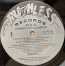 【西海岸ヒップホップの原点】Eazy-E – Eazy-Duz-It / Ruthless Records SL 57100 (US Original / 1988)