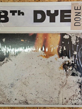 18TH DYE / CRAYON