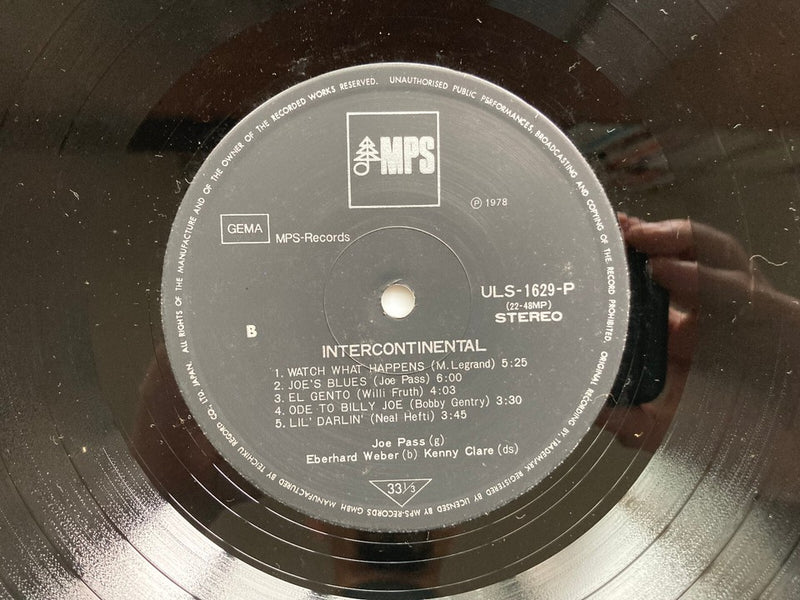 【ギターの神技炸裂名盤】　JOE PASS / Intercontinental / ULS1629P MPS JAPAN Vinyl OBI