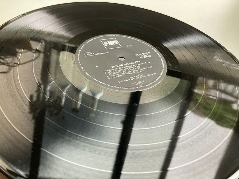 【ギターの神技炸裂名盤】　JOE PASS / Intercontinental / ULS1629P MPS JAPAN Vinyl OBI